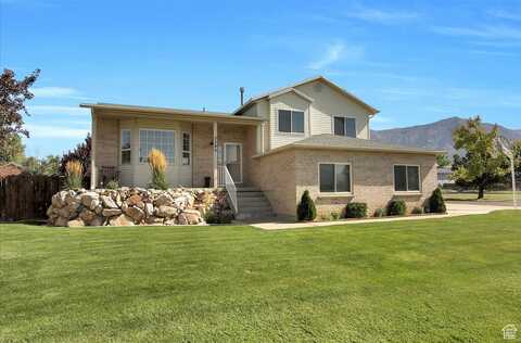 2584 W 3100 N, Farr West, UT 84404