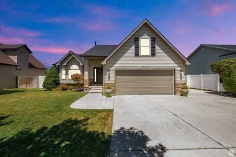 1376 W 2350 S, Woods Cross, UT 84087