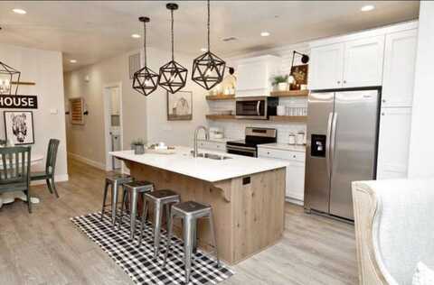 3980 S JACKSON, Washington, UT 84780