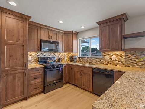 4278 S 3720 W, West Valley City, UT 84120