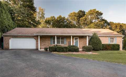 133 La Ray Dr, Center Twp, PA 16001