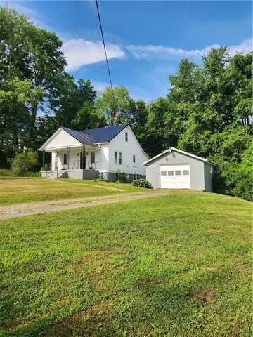 311 Nemacolin Way, Carmichaels, PA 15320