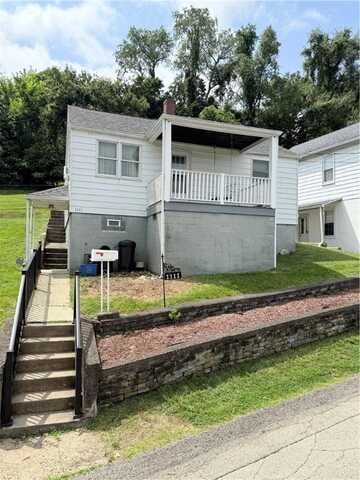 1111 Schang Rd, South Park, PA 15236