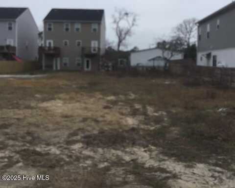 817 Kenneth Avenue, Carolina Beach, NC 28428