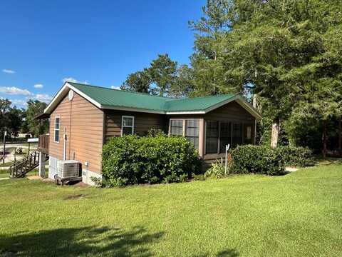2264 Carter's Bight Landing Rd., Surrency, GA 31563
