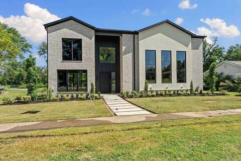 903 NE 2nd ST, Bentonville, AR 72712