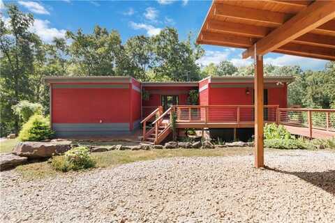 18544 Bug Scuffle RD, West Fork, AR 72774