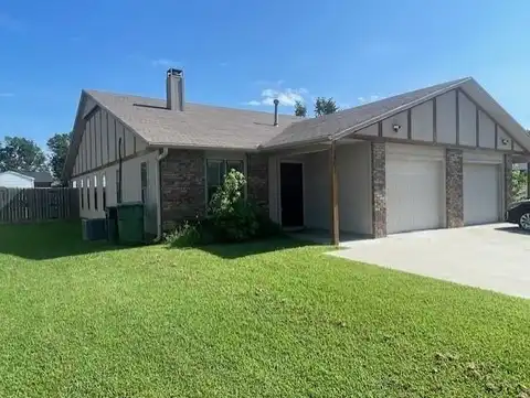3407 W Wood ST, Rogers, AR 72756