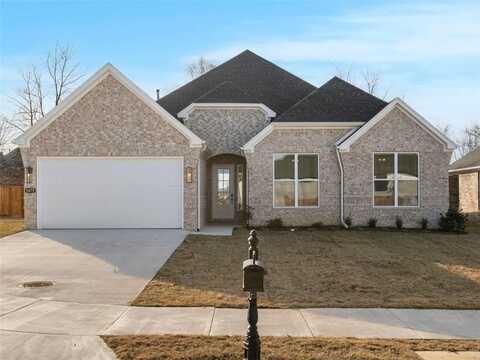 2861 N Chapel DR, Fayetteville, AR 72704