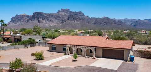 95 S VAL VISTA Road, Apache Junction, AZ 85119