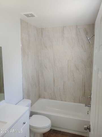 11832 N SAGUARO Boulevard, Fountain Hills, AZ 85268