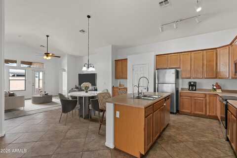 17750 W WATSON Lane, Surprise, AZ 85388