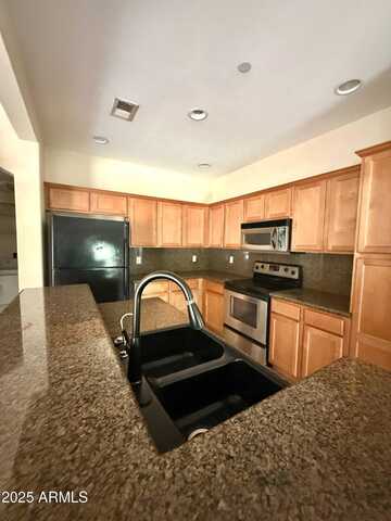 1351 N PLEASANT Drive, Chandler, AZ 85225