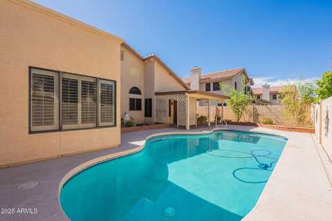 9021 S DREA Lane, Tempe, AZ 85284