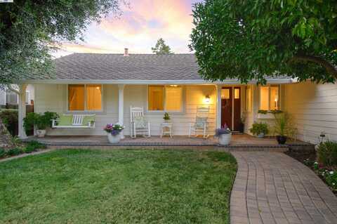 2456 Crestline Rd, Pleasanton, CA 94566