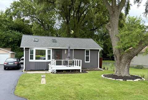 1506 N. River Road, Mchenry, IL 60051