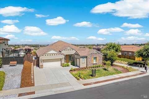 7056 Grace Feather Court, Vacaville, CA 95688
