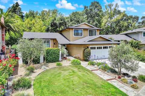 1040 Round Hill Circle, Napa, CA 94558