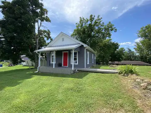 122 17th Street, Bedford, IN 47421