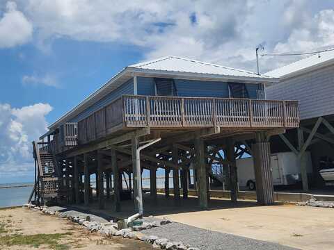 1039 Highway 1, Grand Isle, LA 70358