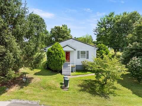 207 1st Avenue, MIDWAY, WV 25878