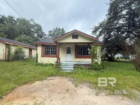 315 8th Avenue, Chickasaw, AL 36611