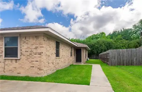1810 Cheryl Drive, Caldwell, TX 77836