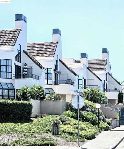 181 Nantucket Lane, Vallejo, CA 94590