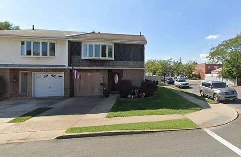 140 Regis Drive, Staten Island, NY 10314