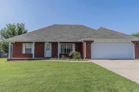 2906 NEWCASTLE Drive, Paragould, AR 72450