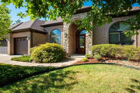 123 Lake Valley Drive, Maumelle, AR 72113