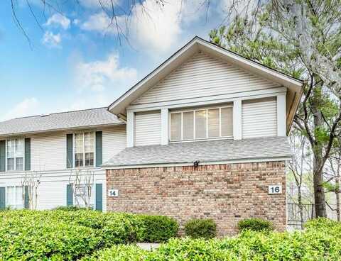 16 Reservoir Heights Drive, Little Rock, AR 72227