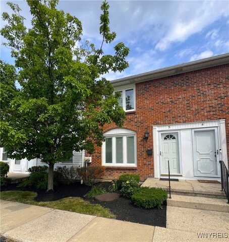 5 The Courtyards, Amherst, NY 14221
