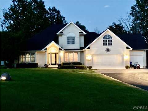 4313 S Newstead Road, Newstead, NY 14001