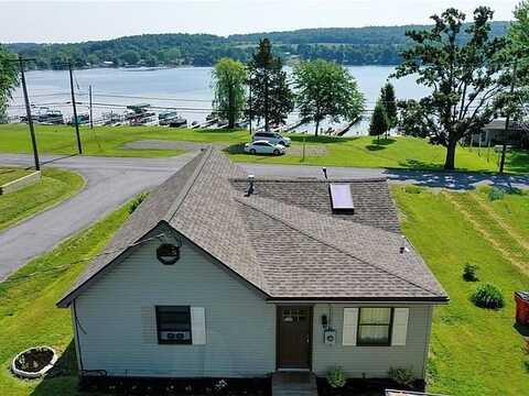 9563 Lakeshore Drive, Wayne, NY 14893
