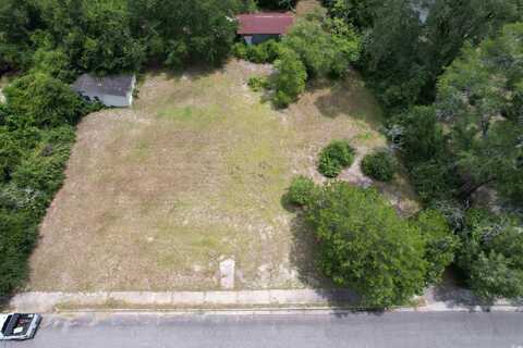 608 Second Ave., Kingstree, SC 29556
