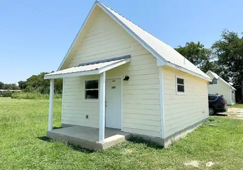 403 Free Timber Ln unit: 112, Stockdale, TX 78160