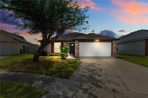 3806 Los Arroyos Drive, Corpus Christi, TX 78414