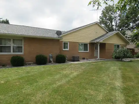 2304 EXECUTIVE Drive, Kokomo, IN 46902