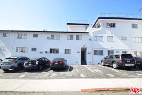 1940 Carmen Ave, Los Angeles, CA 90068