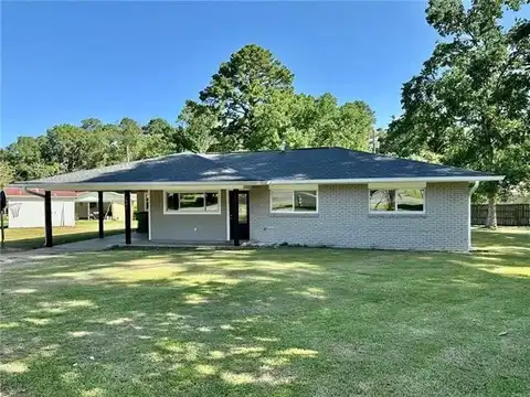 1801 TUMINELLO Drive, Pineville, LA 71360