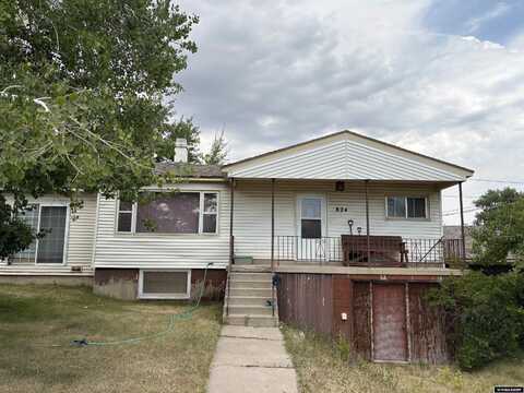 824 9th Street, Evanston, WY 82930