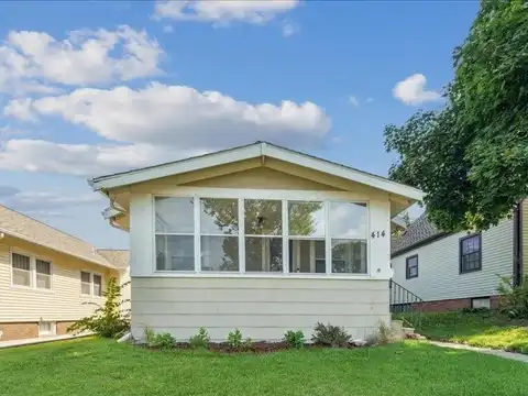 414 22nd Street NE, Cedar Rapids, IA 52402