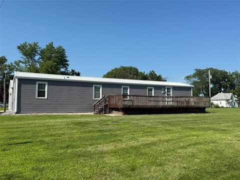 415 Hendricks Street, Parnell, IA 52325