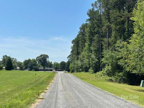 Brandon Drive unit: 5-8, Claremont, NC 28610