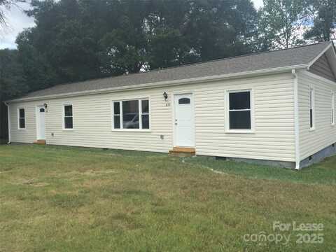 416 E Wilkins Street, Dallas, NC 28034