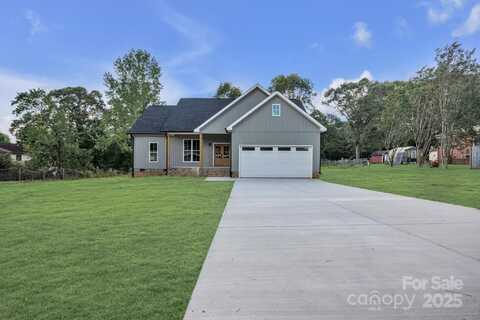 1909 33rd Street NE, Hickory, NC 28601