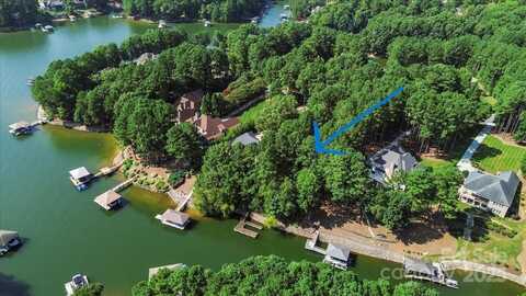 9178 Fair Oak Drive, Sherrills Ford, NC 28673