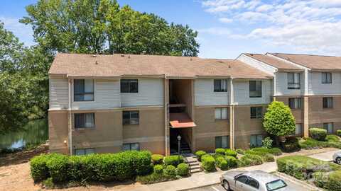 4902 Spring Lake Drive unit: D, Charlotte, NC 28212