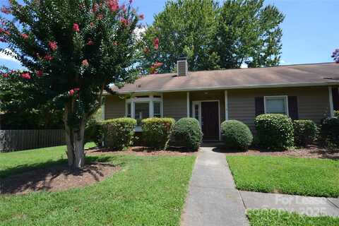 8317 Summerglen Circle, Charlotte, NC 28227